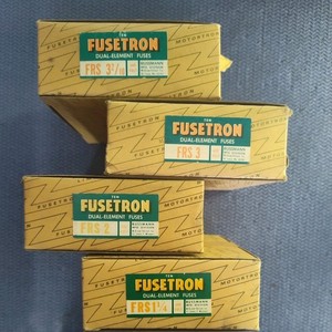 Bussmann Fusetron 40 (4)Boxes New Dual Element Fuses FRS(1-1/4)(2)(3)(3 2-10)