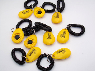 x9 Dog Training Clicker with Wrist Strap Pet Cat Dog Trainer Aid Sound Keychain