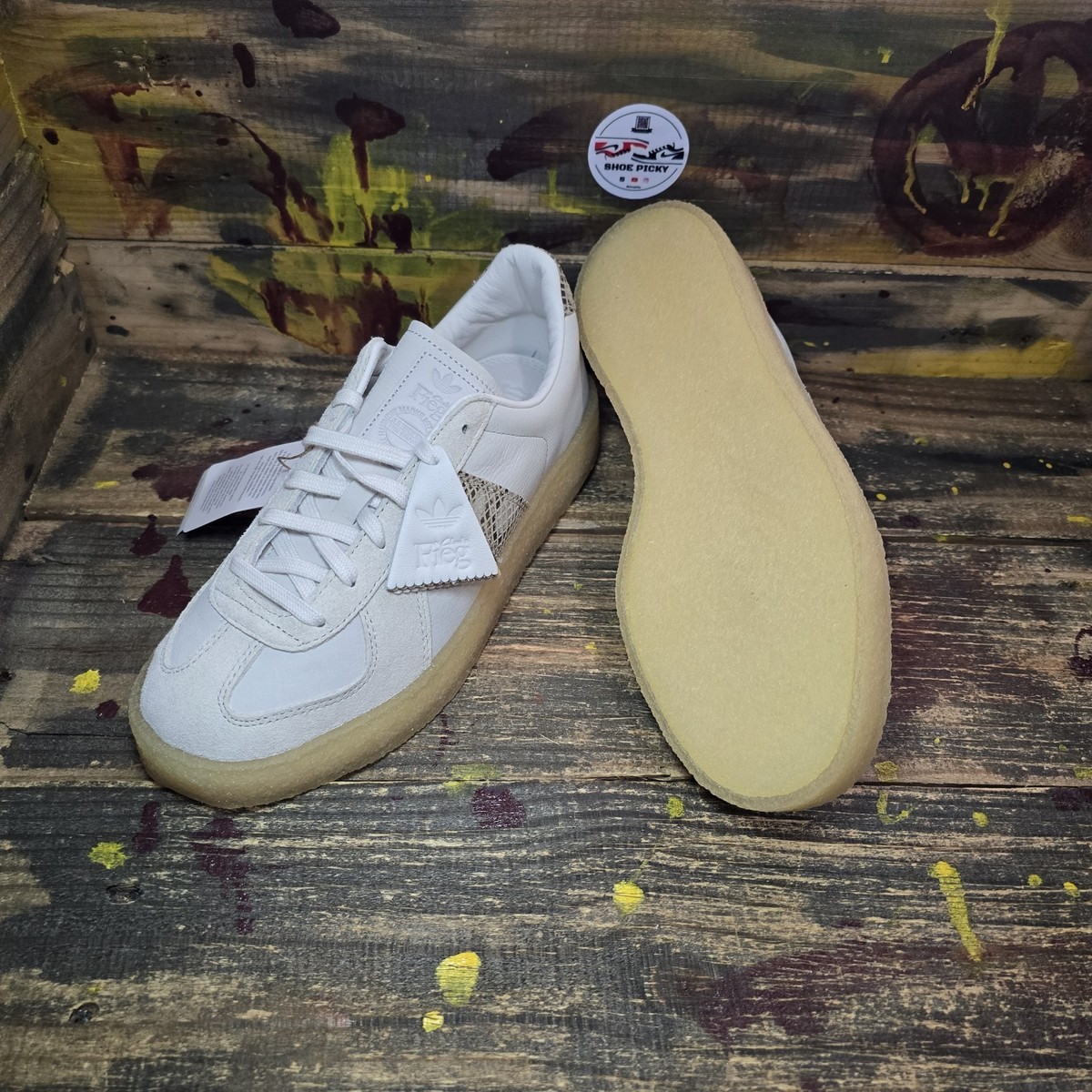 リーウェイ　鹿プランタ adidas x KITH Ronnie Fieg x Clarks 8th Street BW Army 'Snakeskin