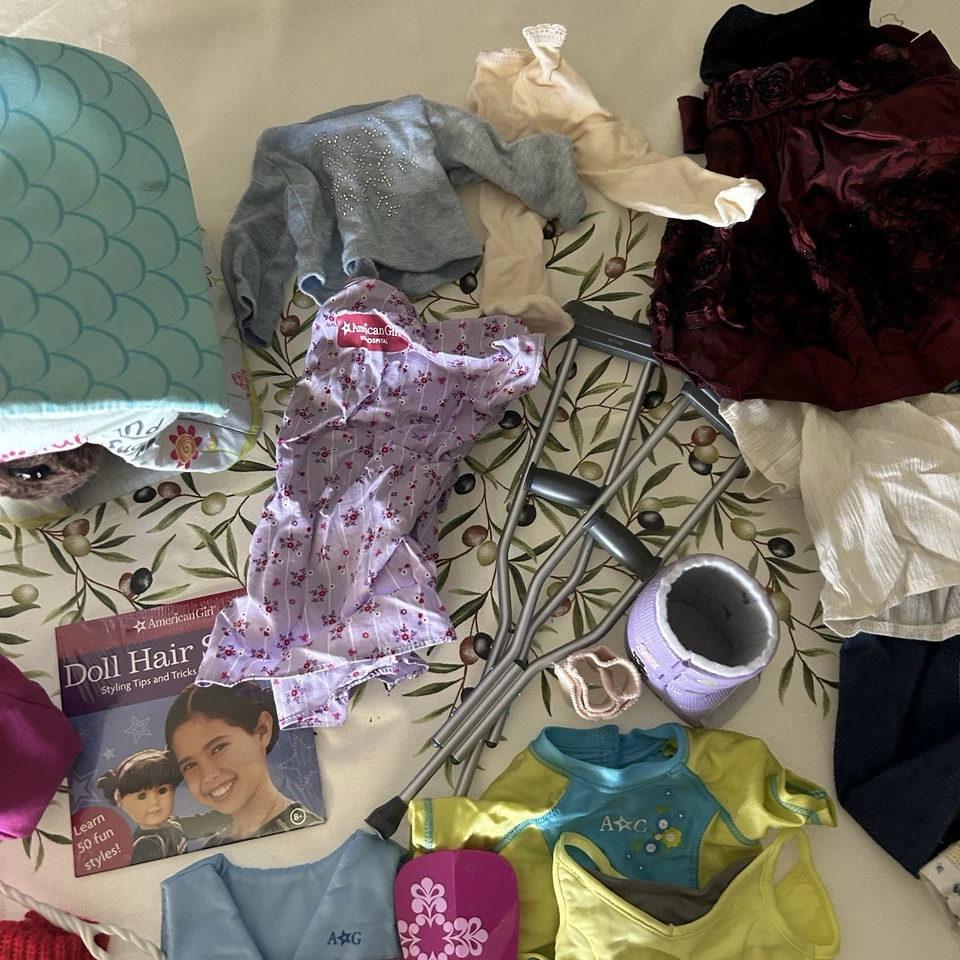 Lote Ropa Muñeca American Girl, 4 Mascotas Y Accesorios Muletas Snorkel Foto 4 de 4