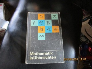 Buch Mathematik in Übersichten