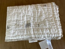 Pottery Barn Baby Sweet Animal Belgian Linen Toddler Crib Quilt Ivory NWOT