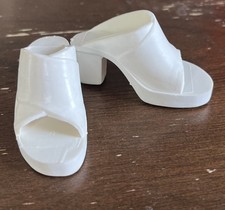 HTF Magic Hair CRISSY / TIFFANY TAYLOR Doll ~ WHITE High Heeled Clogs / SHOES