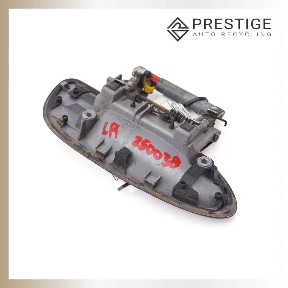 2002 INFINITI I35 Door Handle Exterior Outside Rear Left Silver 82607-3Y176 Foto 3 de 4