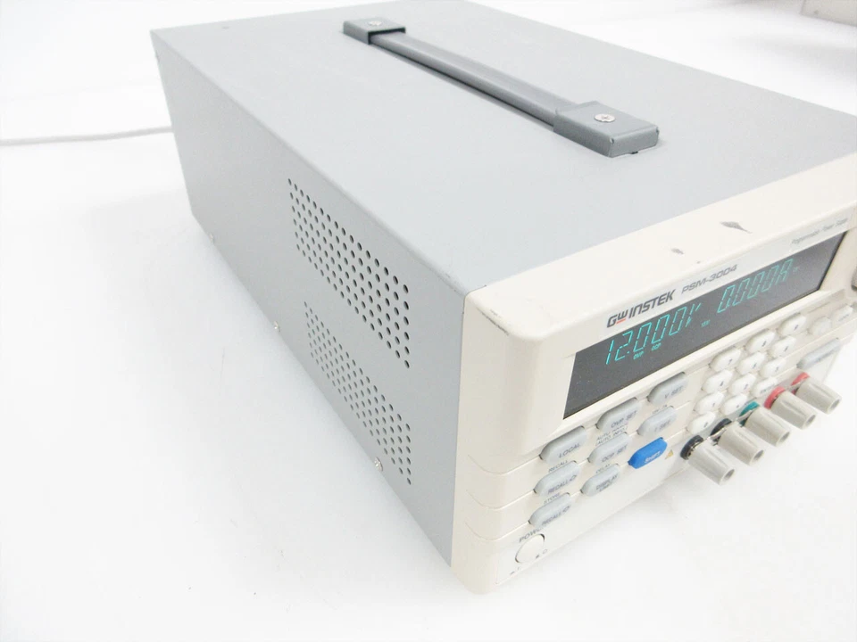 GW INSTEK PSM-3004 DC POWER SUPPLY 2-RANGE 0- 15V / 7 A OR 0- 30 V / 4 A - Image 4 of 4