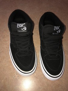 vans half cab size 8