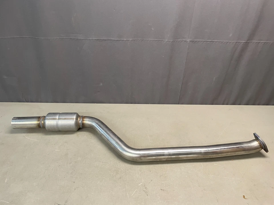 Conversor catalítico MagnaFlow ajuste direto 542021 para 07-08 BMW 335i/335xi - Imagem 4 de 4