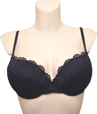 Triumph 1x Tempting Lace WHUM BH mit Bügel Größe 80A schwarz Spitze Unterwäsche