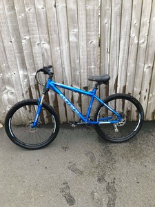 carrera centos mountain bike