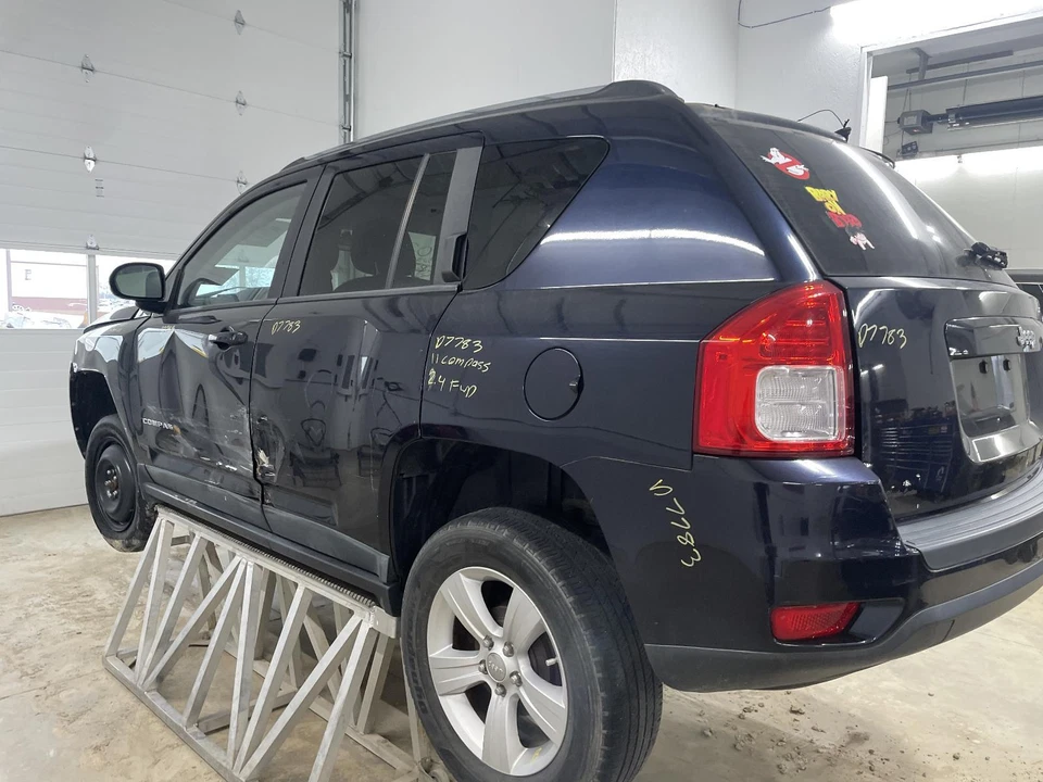 Used Driving Light fits: 2011 Jeep Compass Fog-Driving Grade A - Image 3 of 4