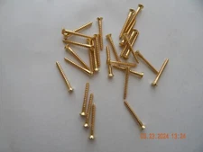 BRASS OVAL HEAD SLOTTED WOOD SCREWS. 8 x 1 1/2" 24 PCS. NEW