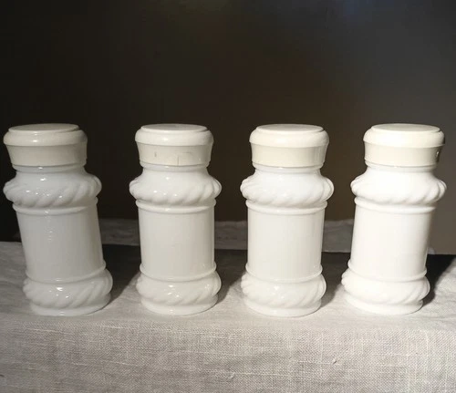 Set of 4 Vintage Hazel Atlas Milk Glass Spice Jars W/Lids Rope Border Design