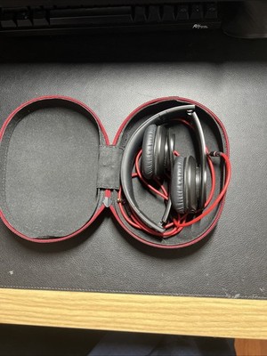 Beats by Dr. Dre Solo Black Over-Ear Headphones (Hard Case And Wire Included)
