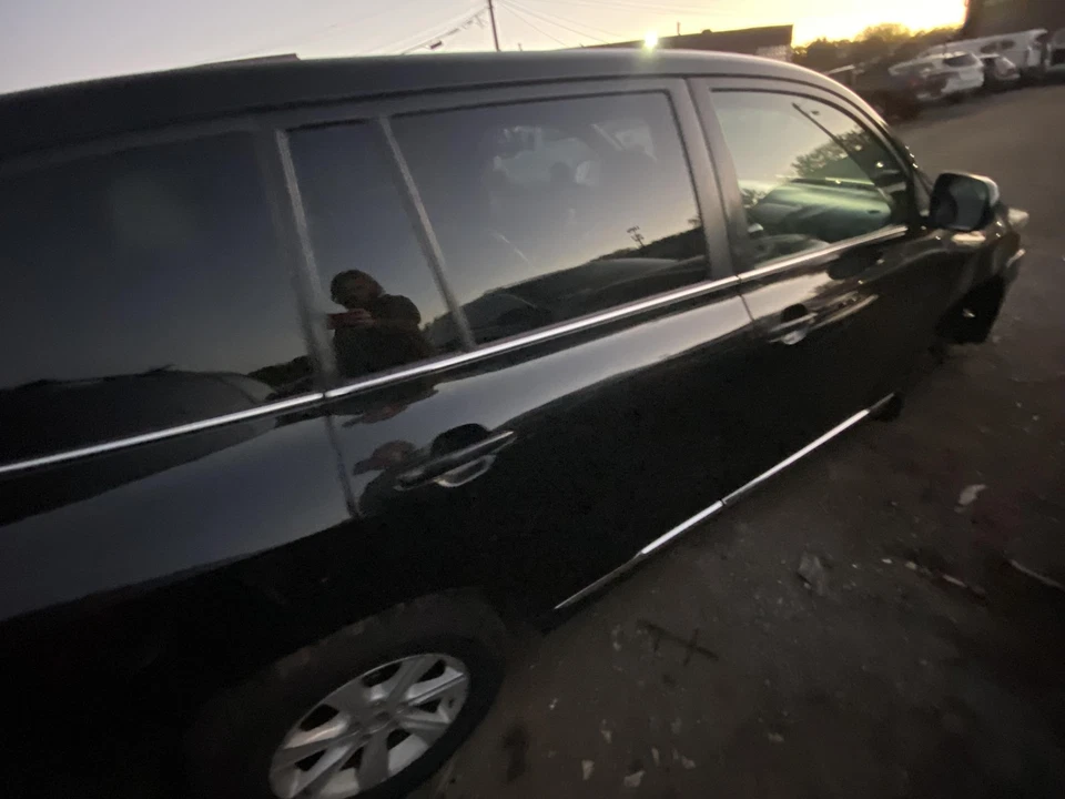 (SOMENTE RETIRADA LOCAL) 08 09 10 11 12 13 TOYOTA HIGHLANDER Porta Traseira Direita - Imagem 2 de 4