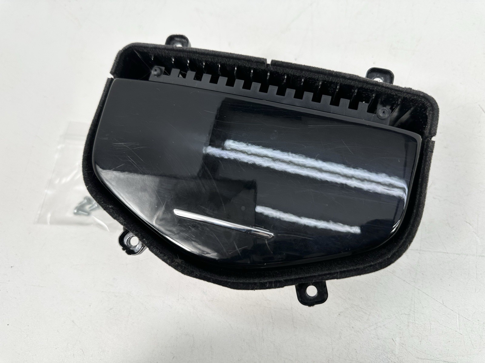 14-24 Maserati Ghibli M157 Center Console Phone Holder Compartment 670011129 OEM