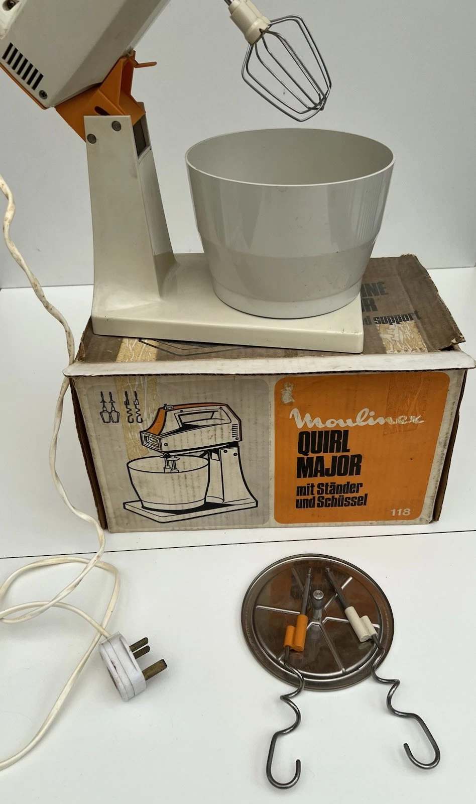 Vintage Moulinex Super Minor 2 Hand Mixer 240V 1970s Boxed Made France
Opens in a new window or tab