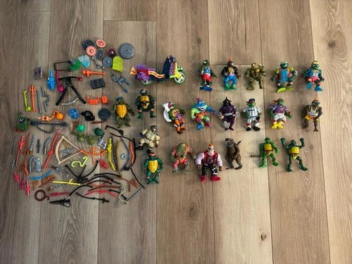 Vintage TMNT Playmates Lot 20 Figures + Accessories