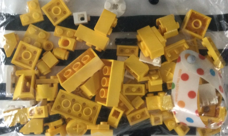 LEGO Creator 30029 Pudsey Bear, photo 3 of 3