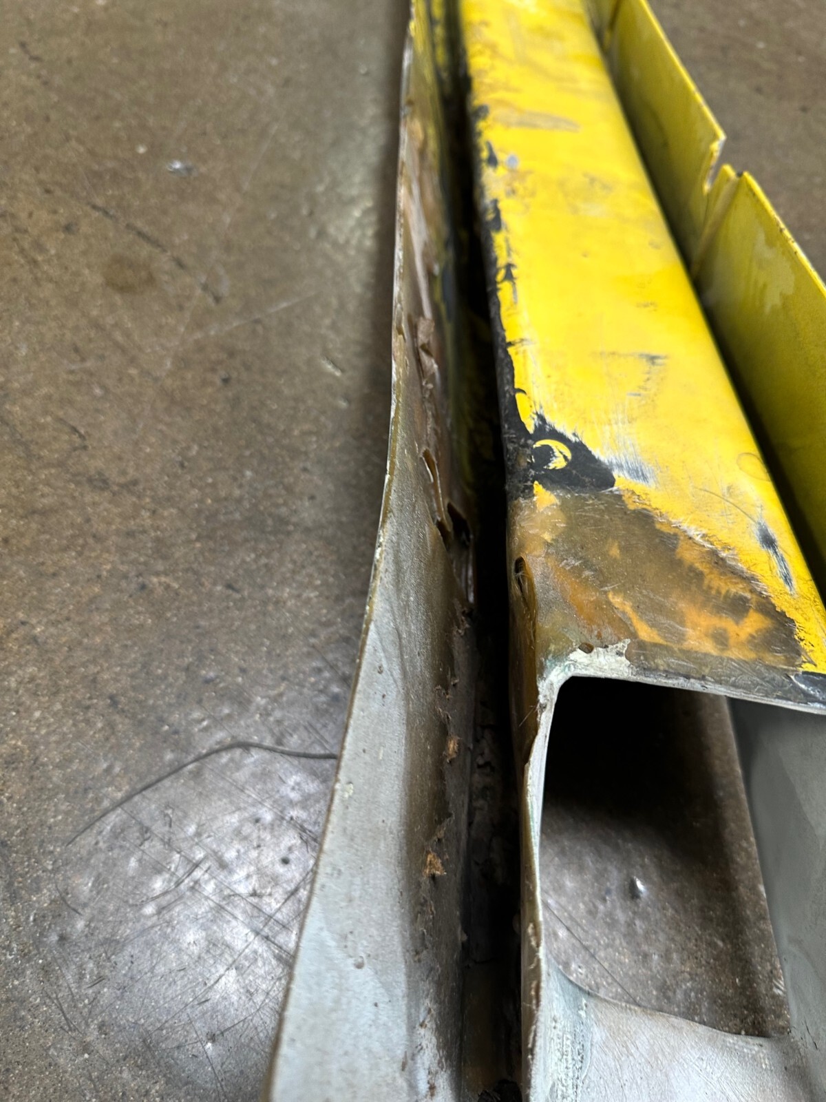 Ferrari 348, RH, Rocker Panel, Side Skirt, Prior Repair / Damage,  P/N 62065900