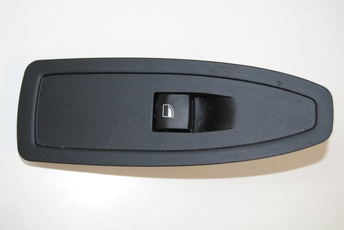 BMW 3er GT F34 320d 2015 RHD Türfensterschalter vorne links 9208107 2016010