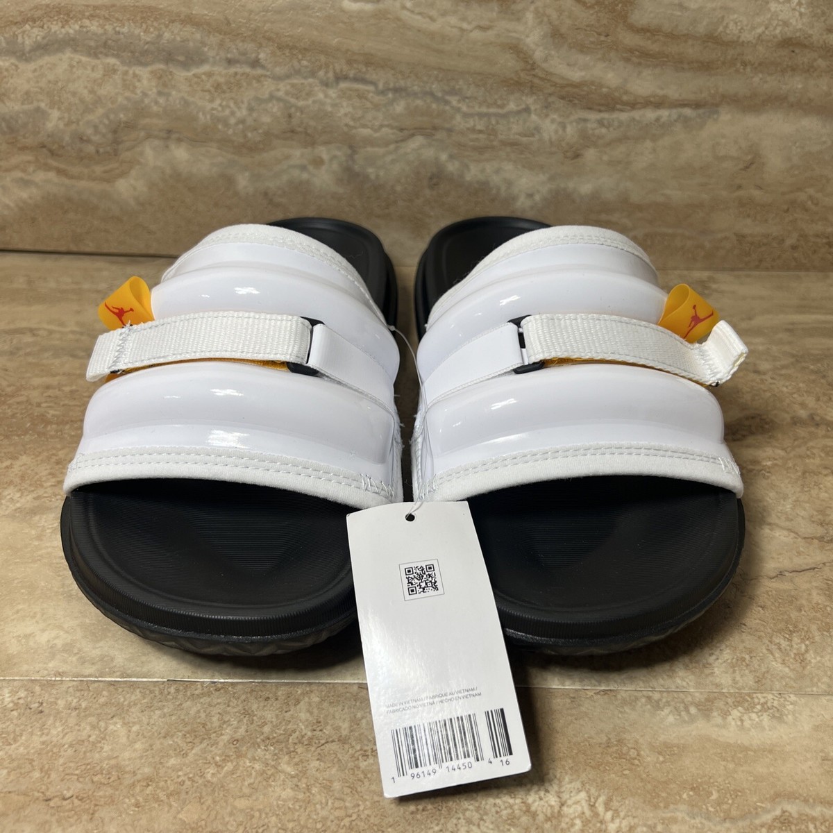 Nike Jordan Super Play Black White Yellow Slides Mens Size 8 Nike Jordan Super Play Black White Yellow Slides Mens Size 8
