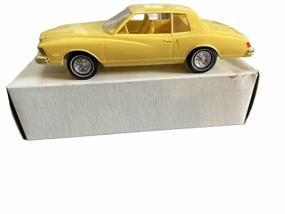 1979 Chevy Monte Carlo Dealer Promo MPC 1:25 Scale *RARE YELLOW