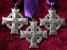 Replica  Copy GV  GVI & ERII Canadian Memorial Crosses FULL SIZE aged