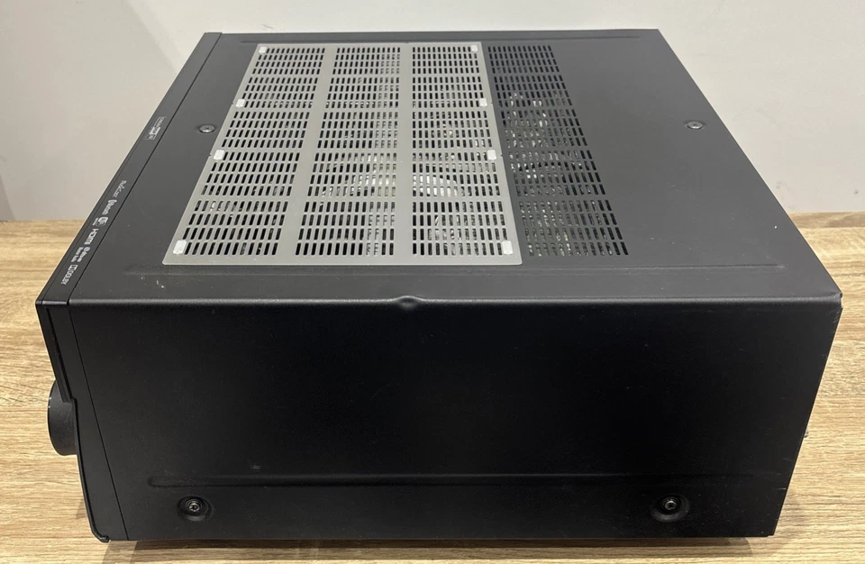 Yamaha RX-A1050 7.2 Channel Dolby Atmos. Black. - Image 2 of 4