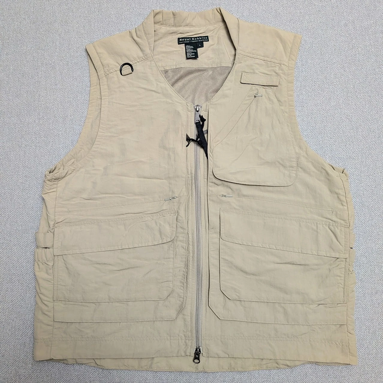 Royal Robbins Fishing Vest Mens Size Large Khaki Outdoor Hunting Pockets Zip Up