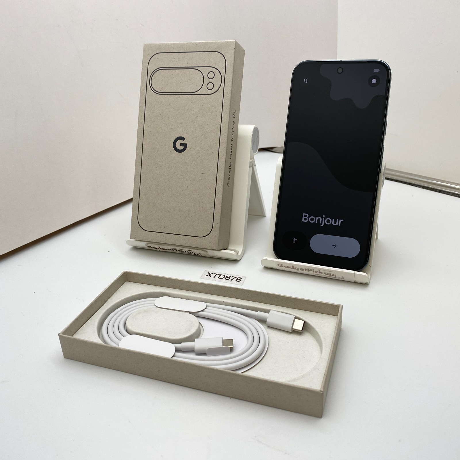 Google Pixel 10 Pro XL - 512GB - Obsidian (AT&T/Cricket ONLY) - Open Box