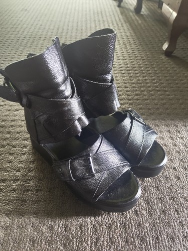 Buckle Slouch Platform Sandals Sz 9 - Picture 3 of 9