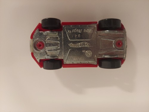 ULTRA RAGE- 2007 NEW MODELS-RED - 031/180 -TRACK CAR- HOT WHEELS - Picture 6 of 6