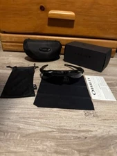 Black Oakleys Sutro Radars 