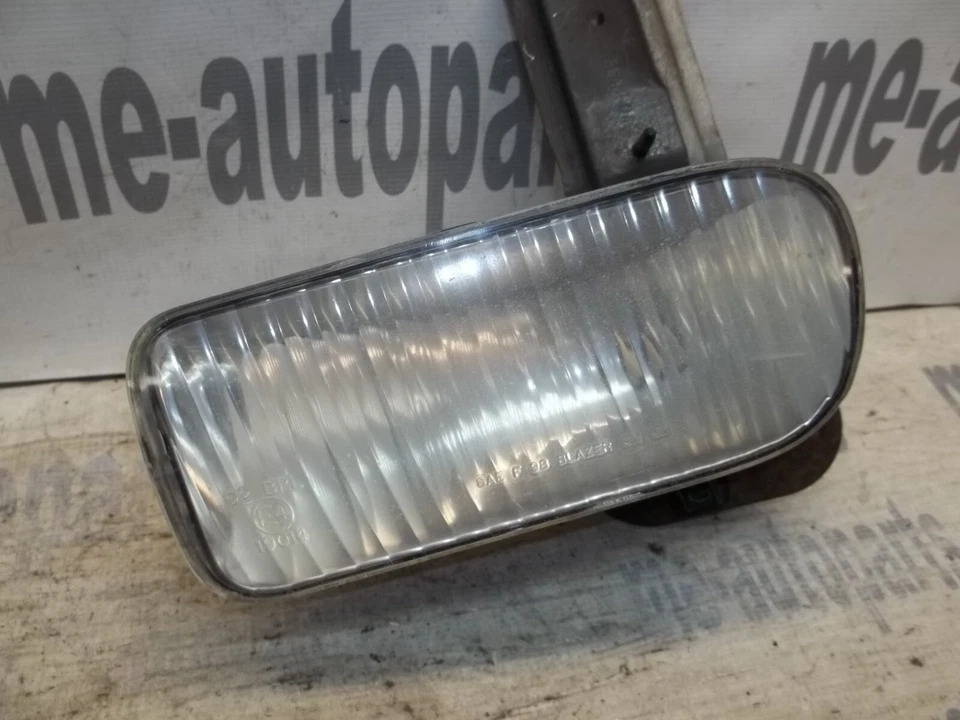 Faro antiniebla parachoques delantero izquierdo Cadillac Seville 98-04 25648304 OEM Foto 4 de 4