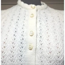 Vintage Womens Poncho Knit Grandma Cottage Wintuck Acrylic Cardigan Wrap 70s