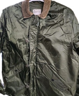 Vintage US Navy A-1 Extreme Cold Weather Impermeable Deck Jacket 80s L
