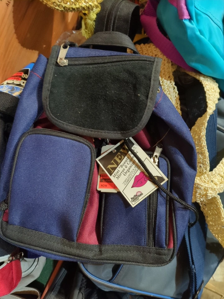 Handbag Purse Clutch Wallet Backpack Wholesale Lot -# READ DESCRIPTION! #- - Image 2 of 4