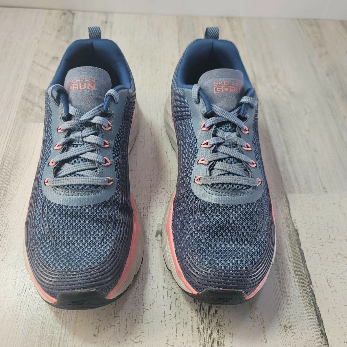 Skechers Ultra Go Light Blue Peach Womens Running Shoe Size 9