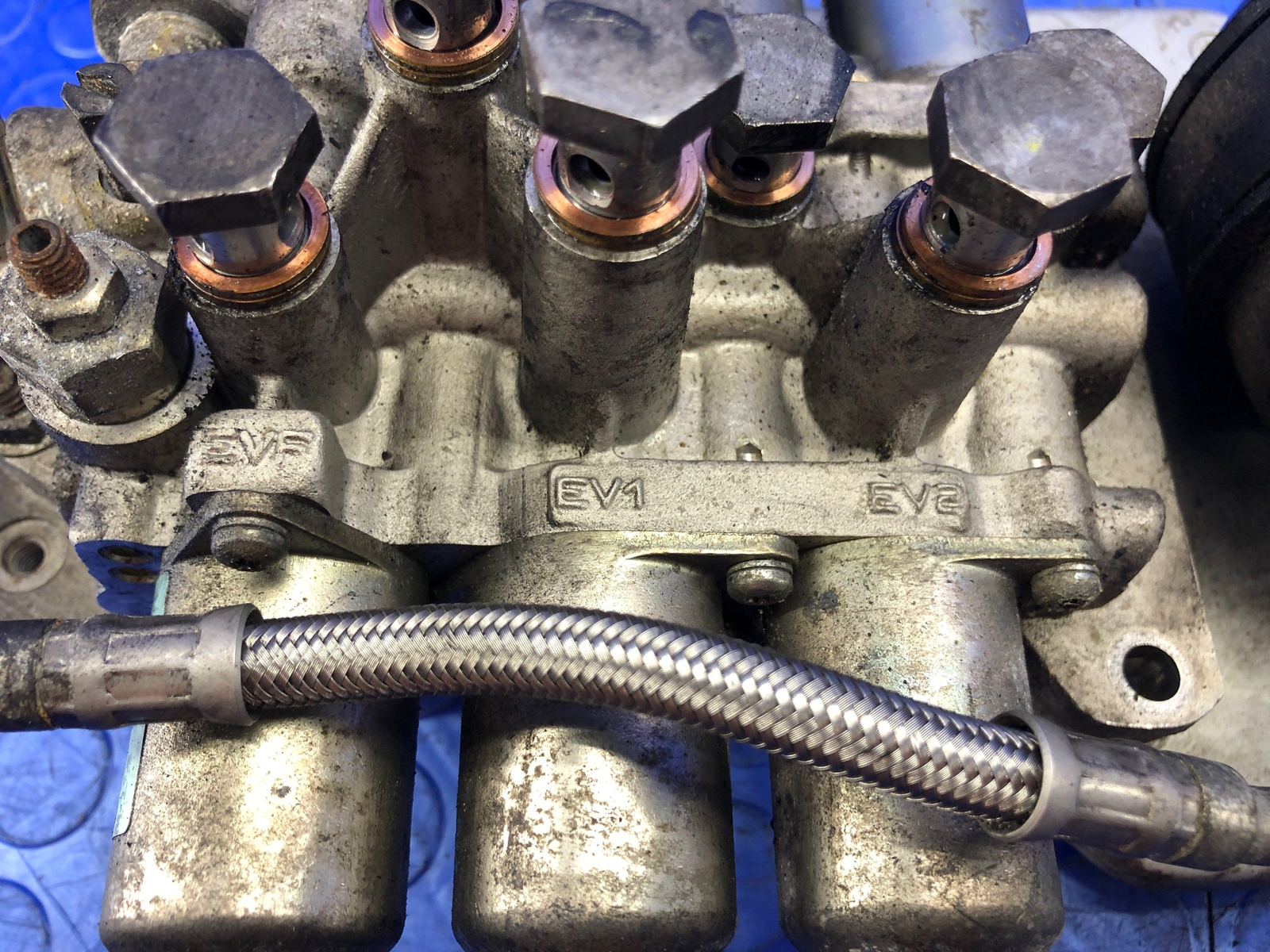 LAMBORGHINI GALLARDO OEM AUTOMATIC TRANSMISSION VALVE HYDRAULIC PUMP
