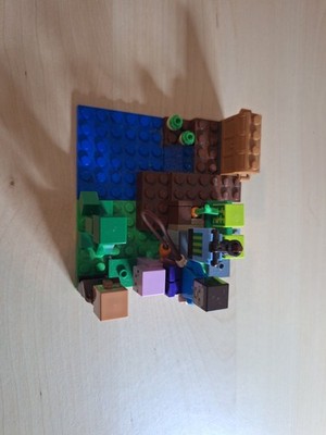 LEGO Minecraft The Melon Farm 21138