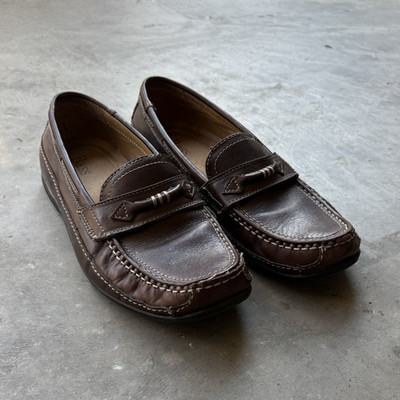 G.H. Bass bass-Duncan s brown leather loafers men s size 9.5