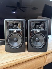 JBL 305P MKII Powered 5-Inch Two-Way Studio Monitor - Pair