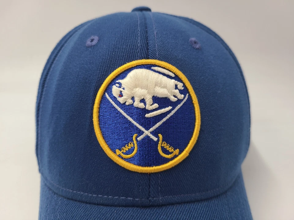 Gorra Buffalo Sabres CCM Vintage Hockey Flex Ajustada (Parece XL+) Hombres NHL Azul Foto 4 de 4