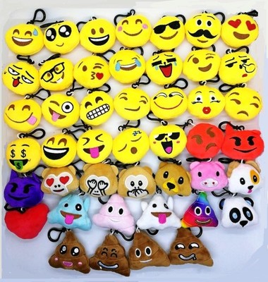 Mini Emoji Keychain 45 Stück 5cm Plüsch Geschenk für Kinder Party