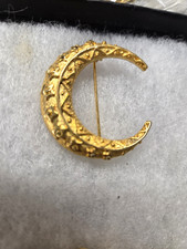 Vtg Danecraft gold tone gold foil rhinestone filigree Crescent Moon Pin