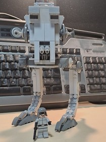 LEGO STAR WARS: AT-ST 7657 Complete with Figure and Instructions