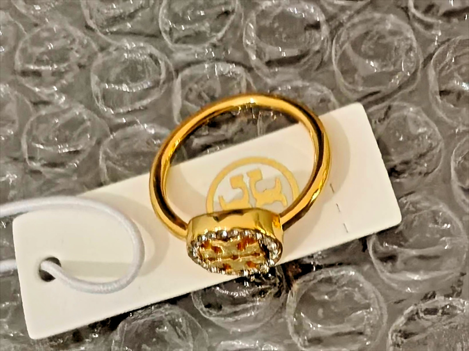 NEW TORY BURCH FROZEN LOGO RINGS IN GOLD COLO SZ 7