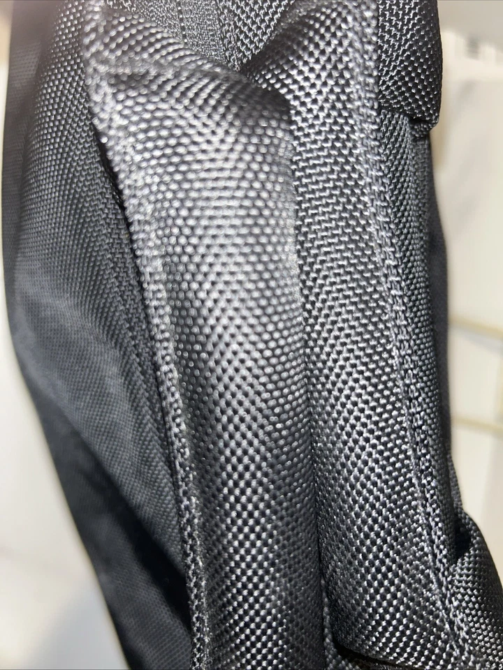 Bonito maletín Booq negro/naranja con cremallera bolsillo grande bolsillos interiores y exteriores Foto 2 de 4