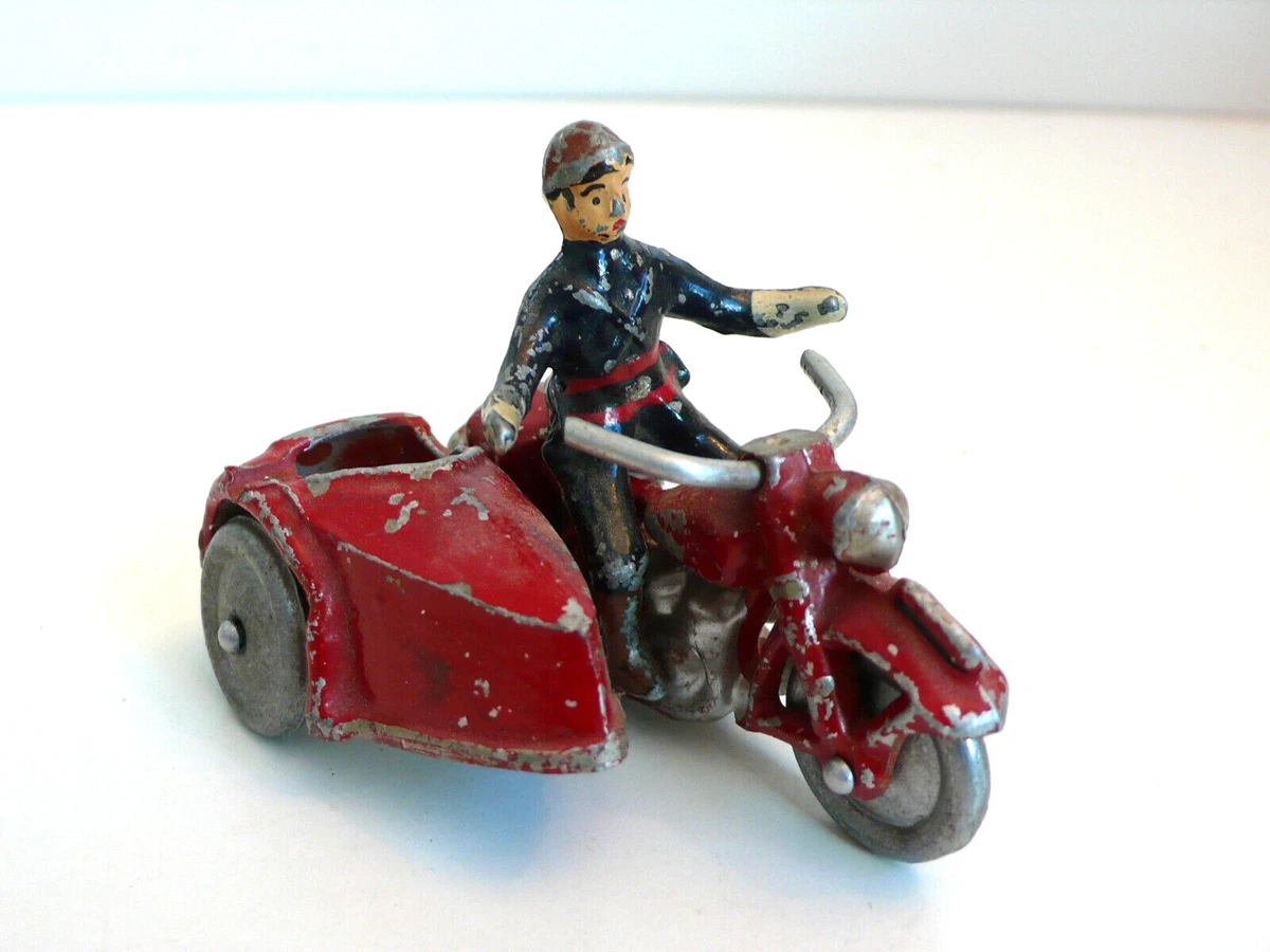 Moto Side Car Quiralu, Aludo, Cofalu, + Motard Pompier