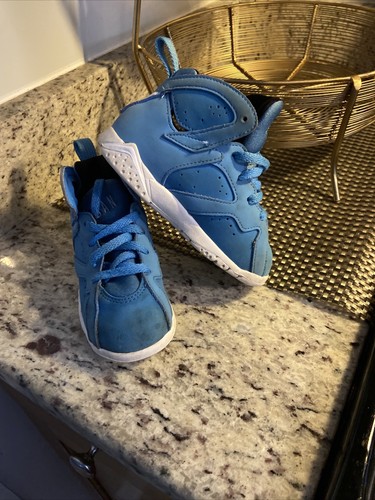pantone jordan 7